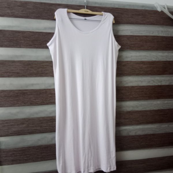 Embrace Your Curves in Style: Women Sleeveless Bodycon Dress | Flattering - Image 4